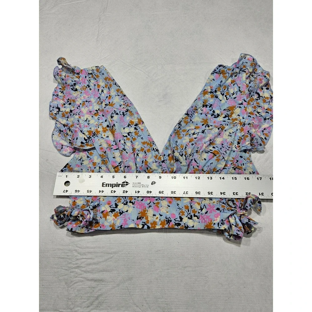 Free People Sky Combo Floral Ruffle V-Neck Smocked Crop Top OB1295567‎ Large NEW